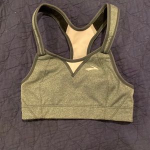 Brooks Sports Bra - Size 30B NWOT